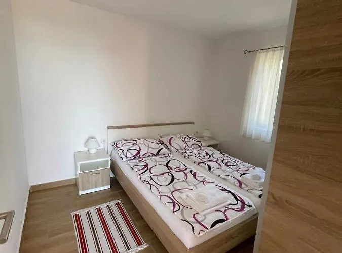 Eucalyptus * Nerezine